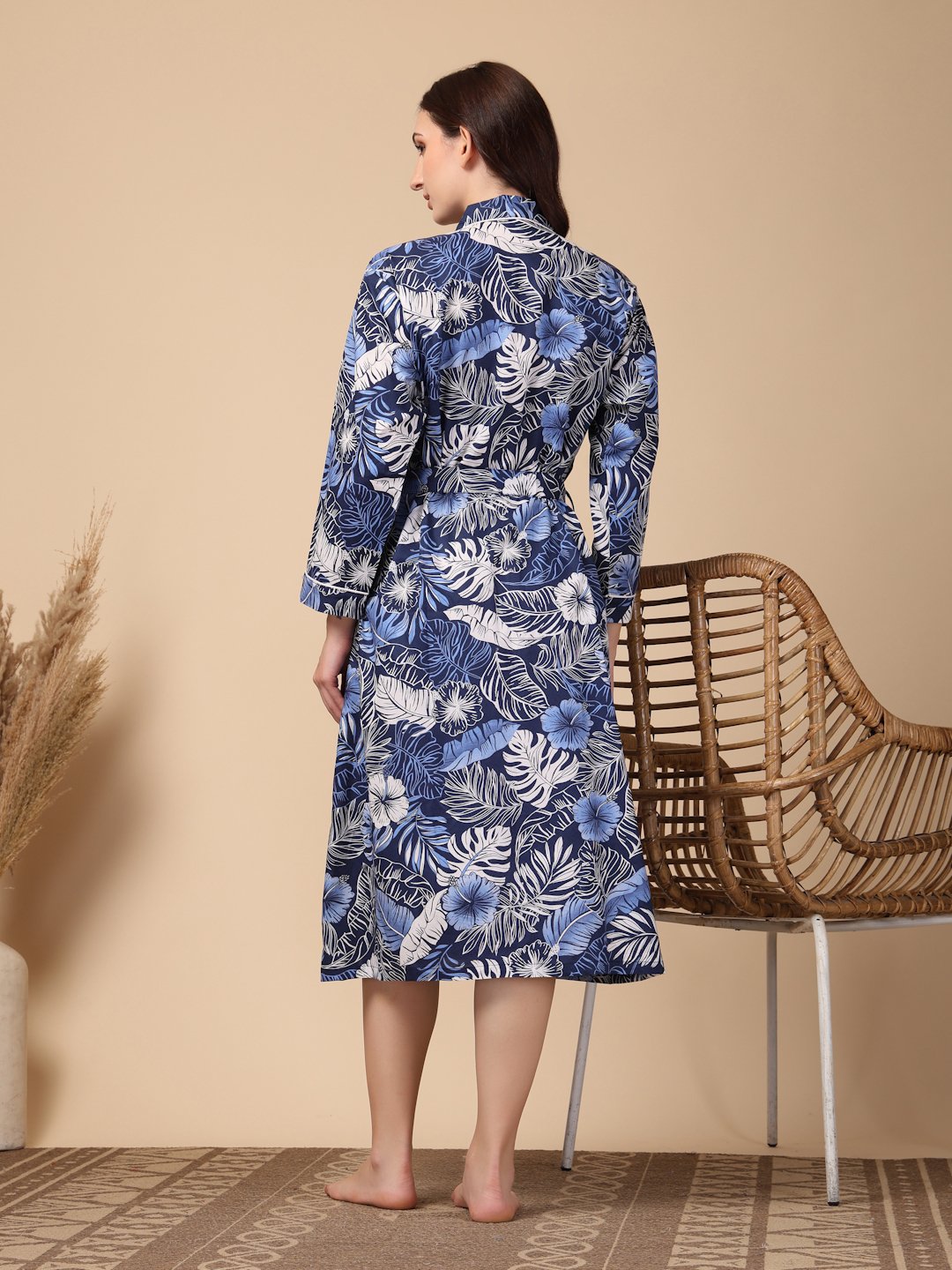 Women Printed Blue Floral Pure Cotton Bath Robe With Belt