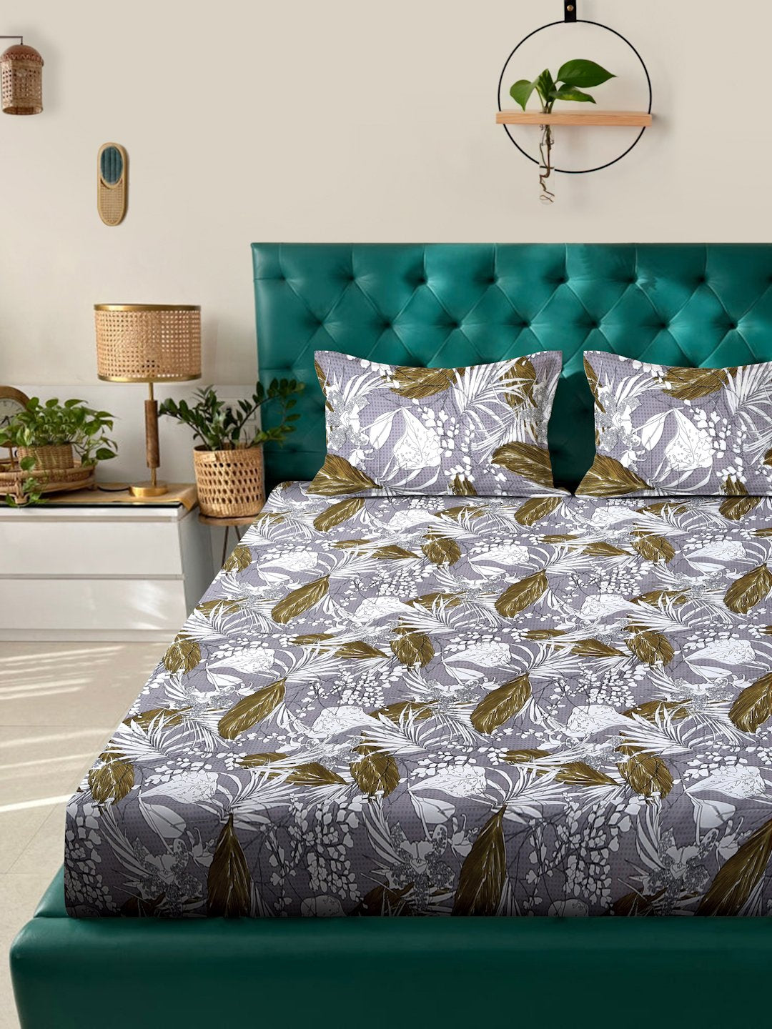 Multi Floral 300 TC Cotton Blend Double Bedsheet with 2 Pillow Covers