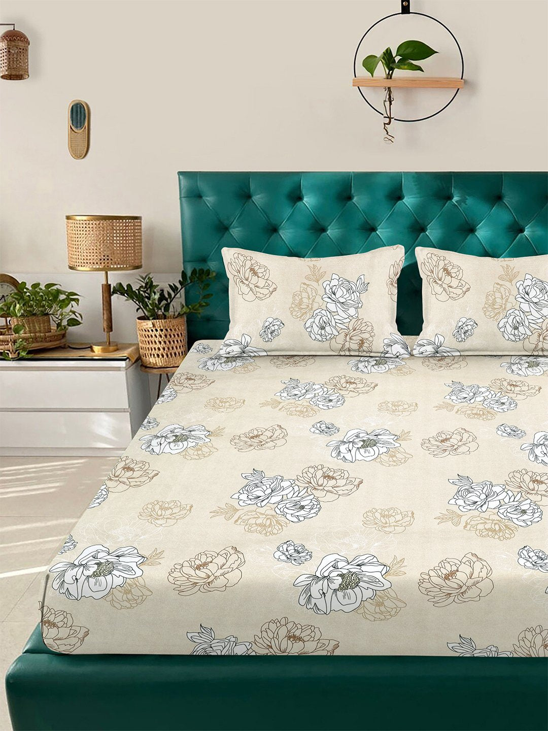 Cream Floral 300 TC Cotton Blend Double Bedsheet with 2 Pillow Covers