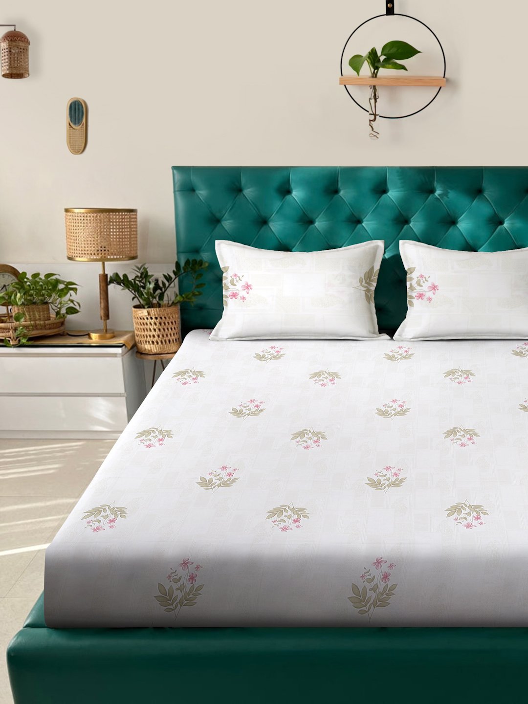 White Floral 400 TC Pure Cotton Super King Double Bedsheet with 2 Pillow Covers