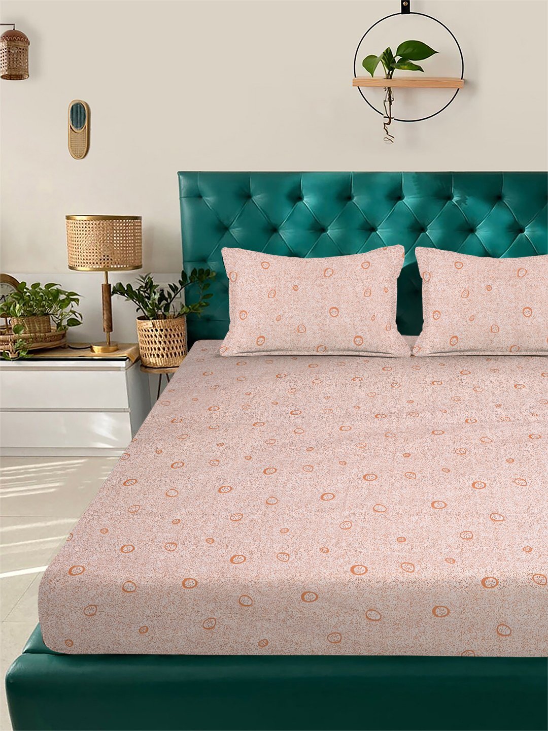 Orange Geometric 300 TC Cotton Blend Fitted Double Bedsheet with 2 Pillow Covers