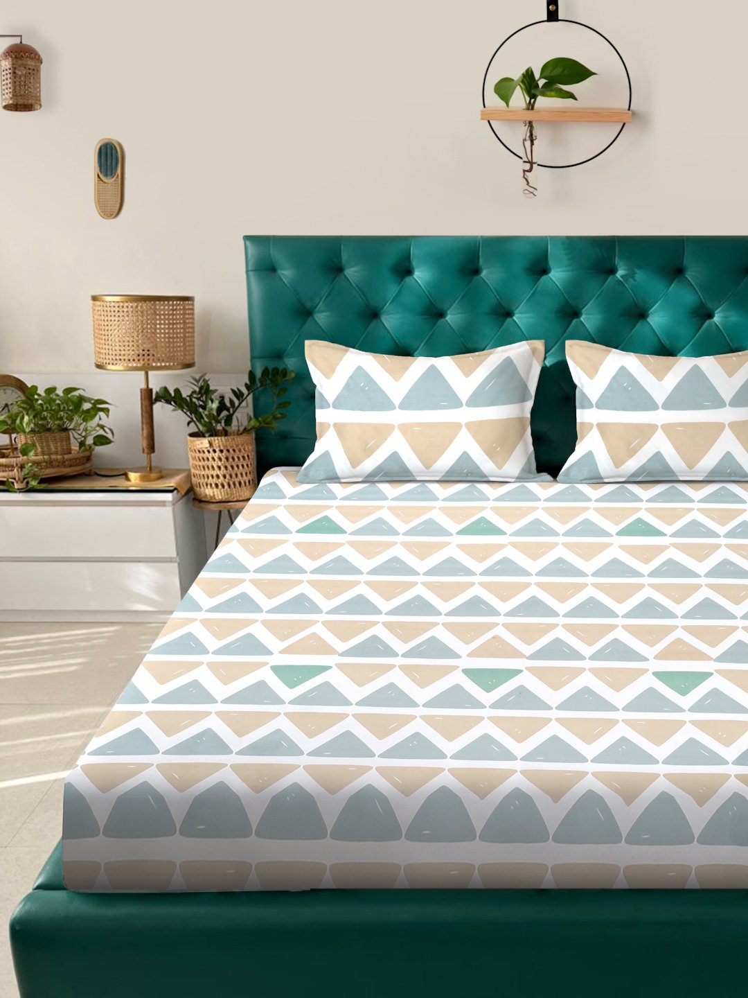 Multi Geometric 300 TC Cotton Blend Double Bedsheet in Book Fold Packing