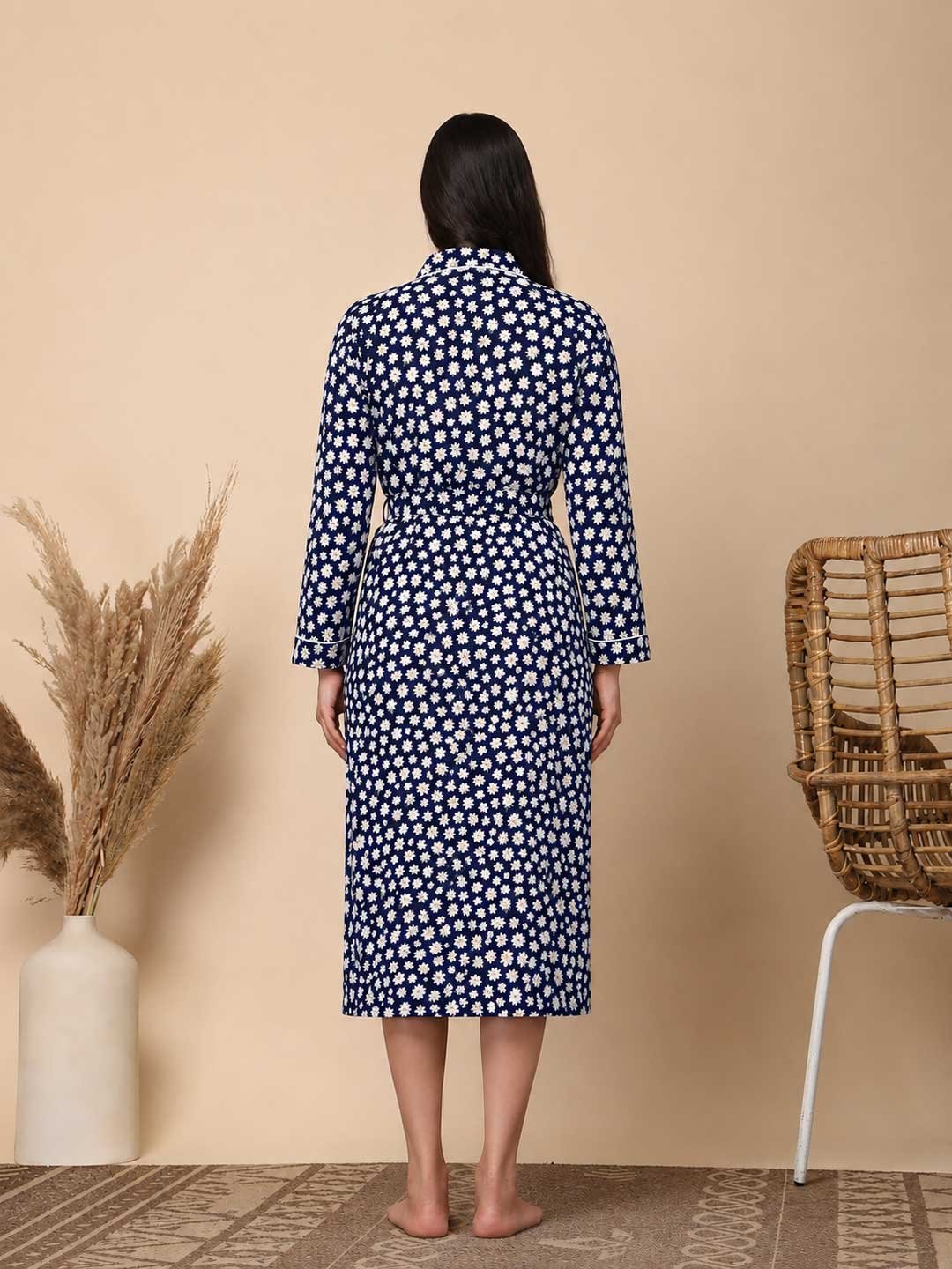 Women Printed Blue Floral Pure Cotton Bath Robe With Belt