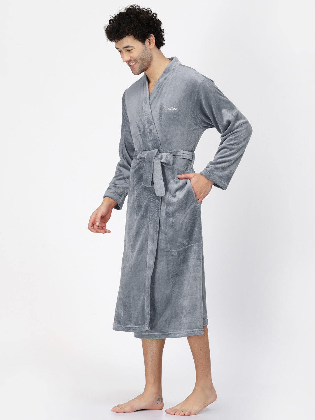 Klotthe Men Grey Solid Bath Robe With Belt