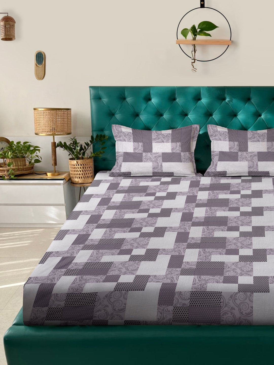 Purple Geometric 400 TC Pure Cotton Double Bedsheet with 2 Pillow Covers