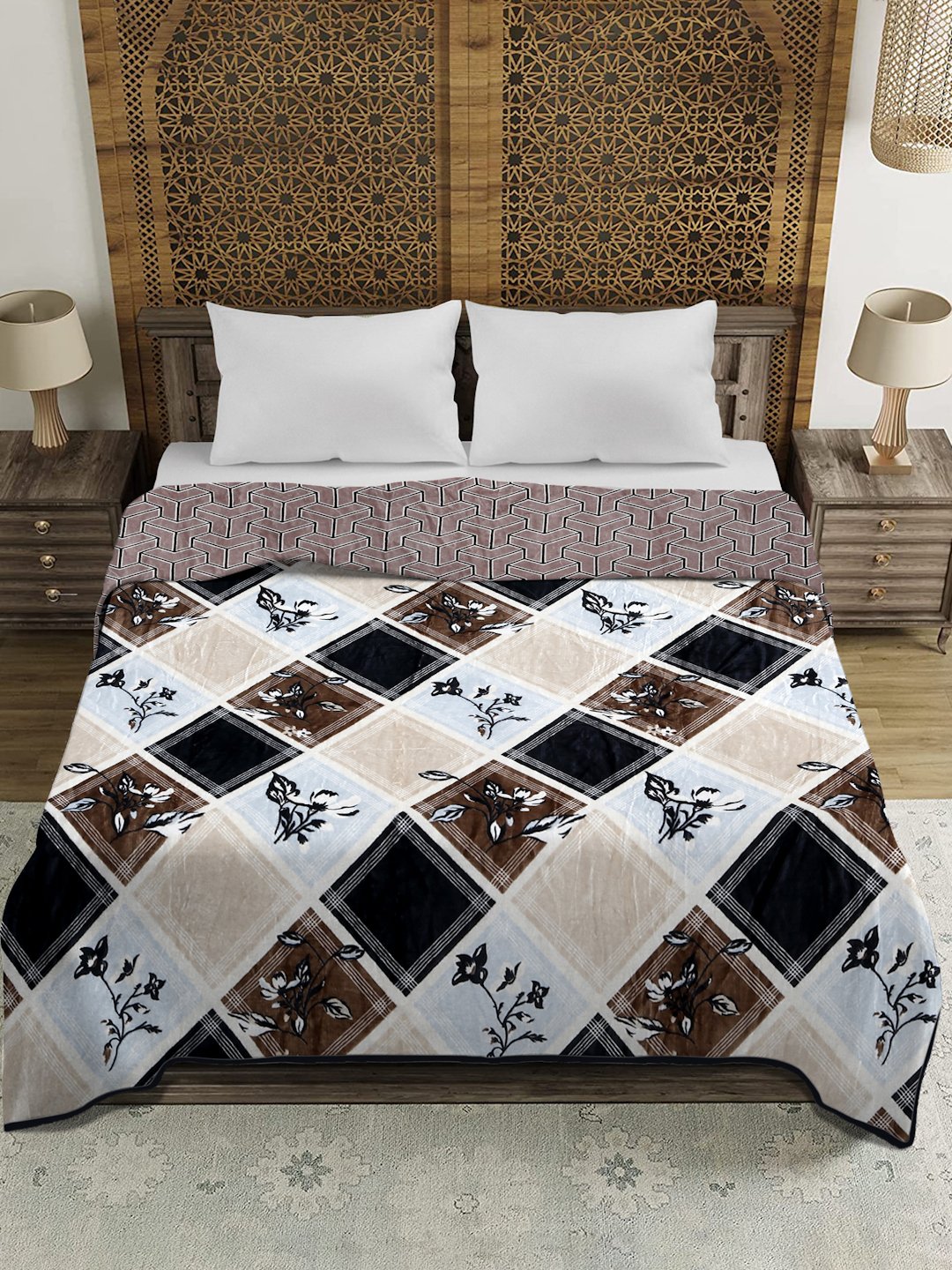 Multicolor Woolen Geometric Double Bed Dohar