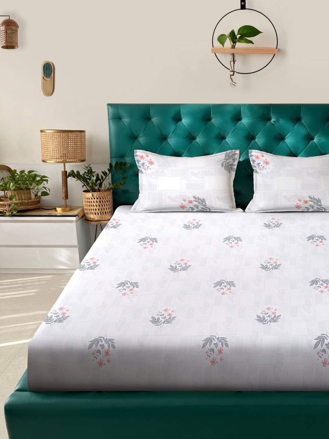 White Floral 400 TC Pure Cotton Super King Double Bedsheet with 2 Pillow Covers