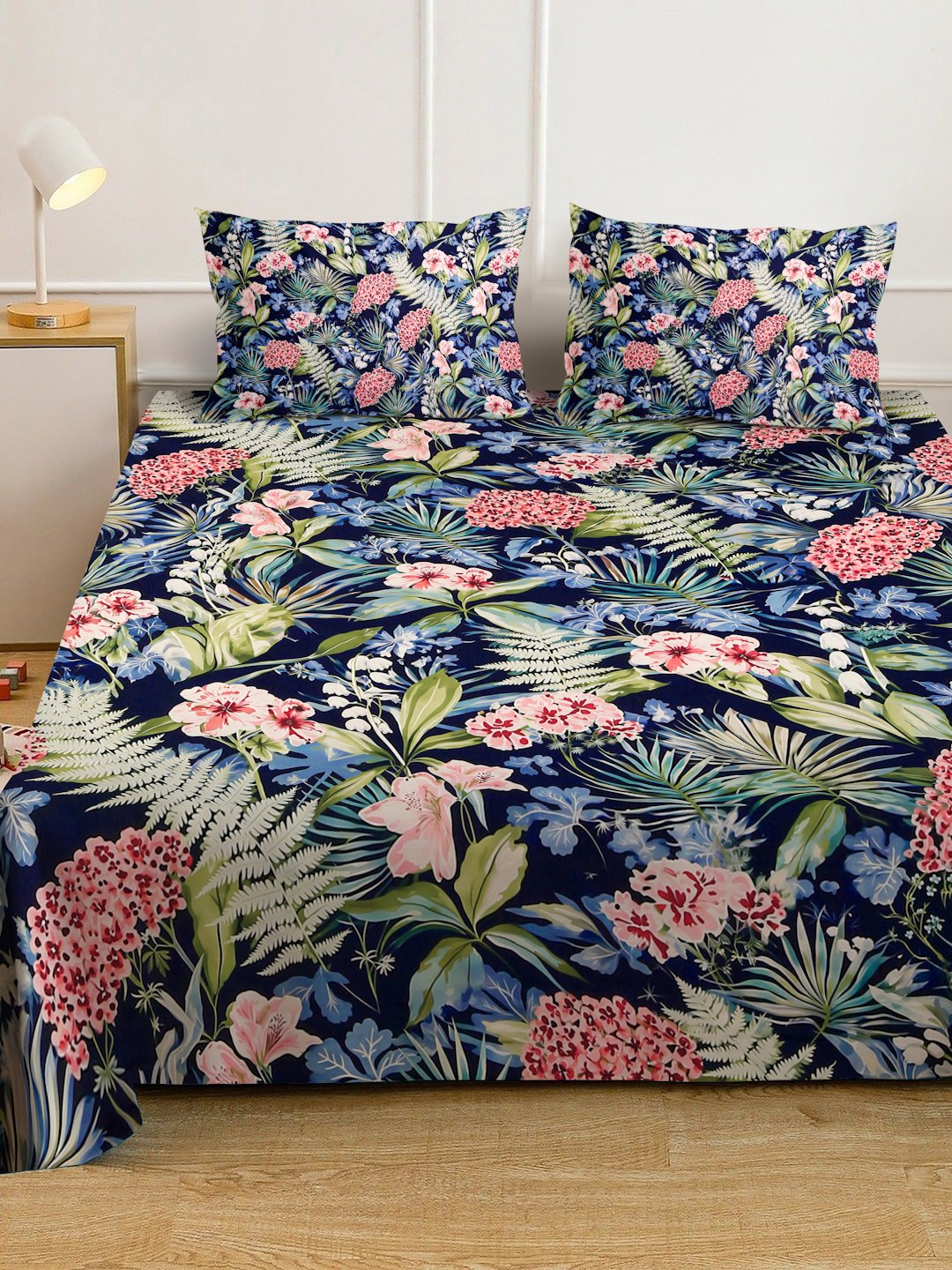 Blue Digital Floral Printed Cotton Blend Fitted Double Bedsheet with 2 Pillow Covers