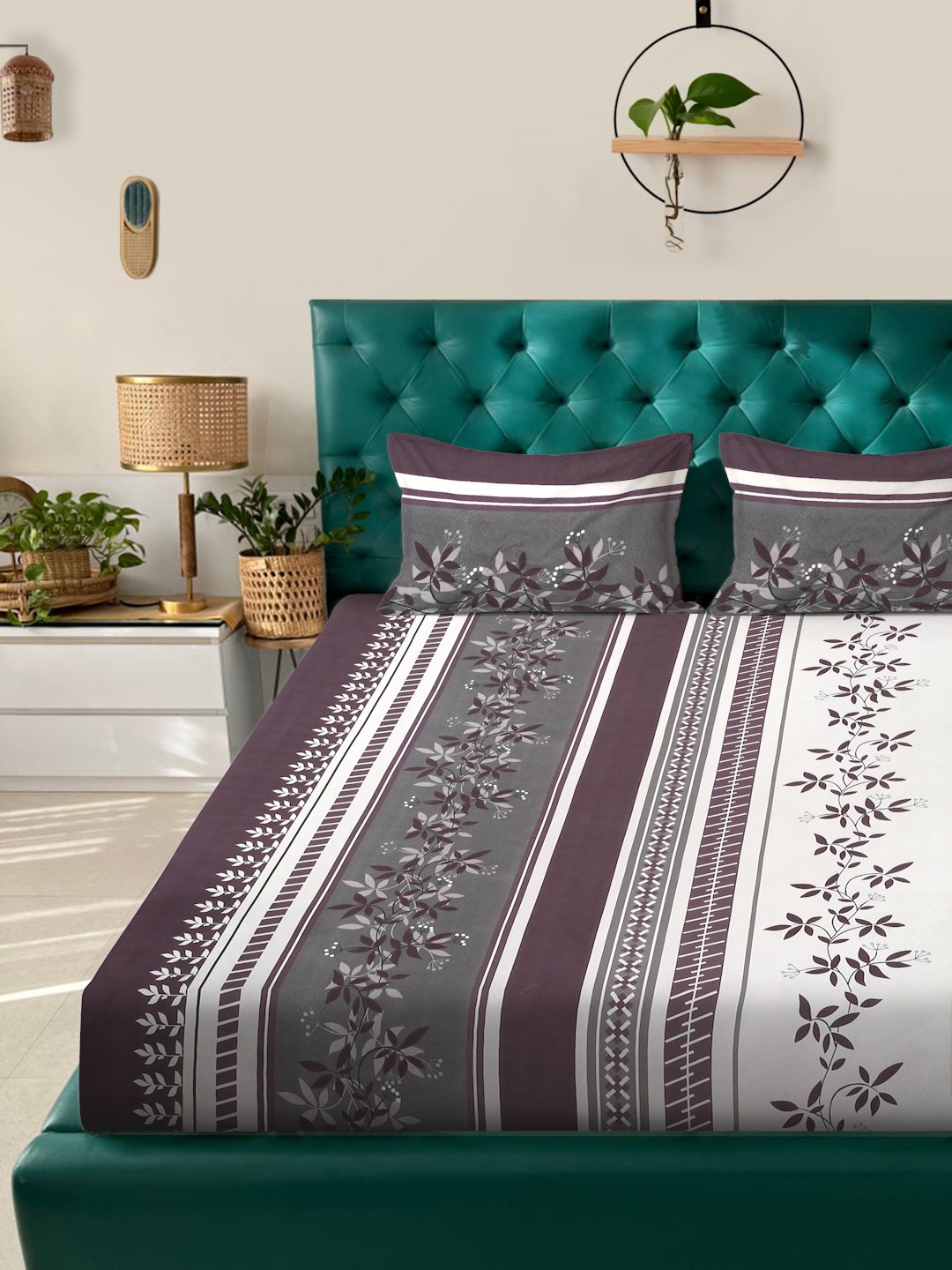 Multi Floral  300 TC Cotton Blend Double Bedsheet in Book Fold Packing