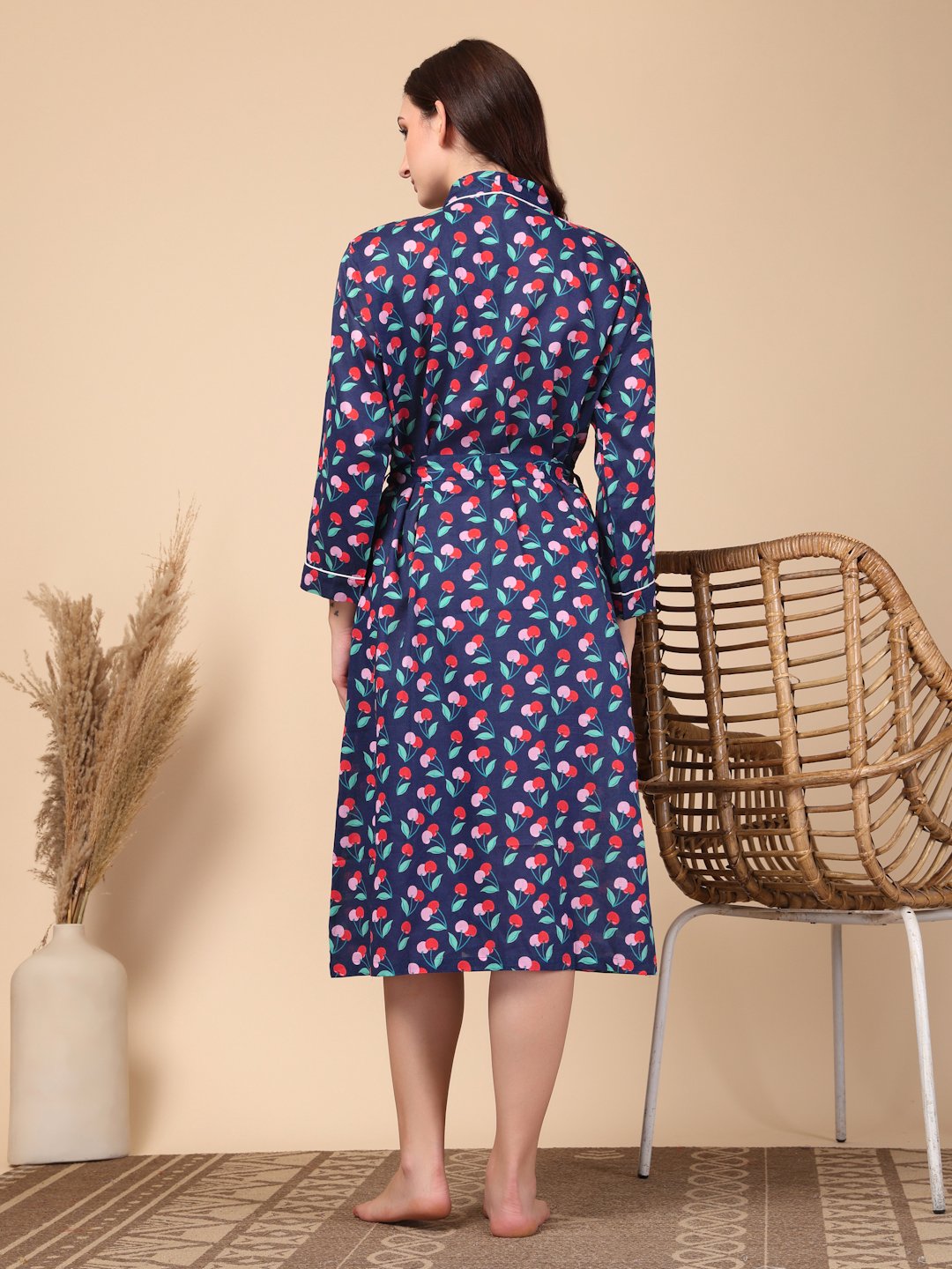Women Printed Blue Abstract Pure Cotton Bath Robe With Belt