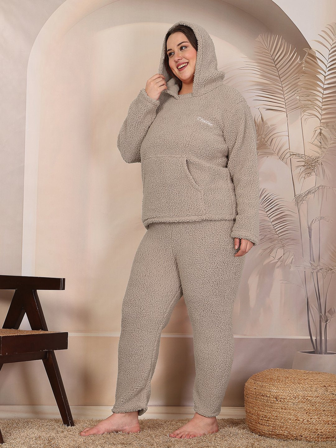 Women Beige Solid Sherpa Heavy Winter Hooded Pluz Size Woolen Night Suit