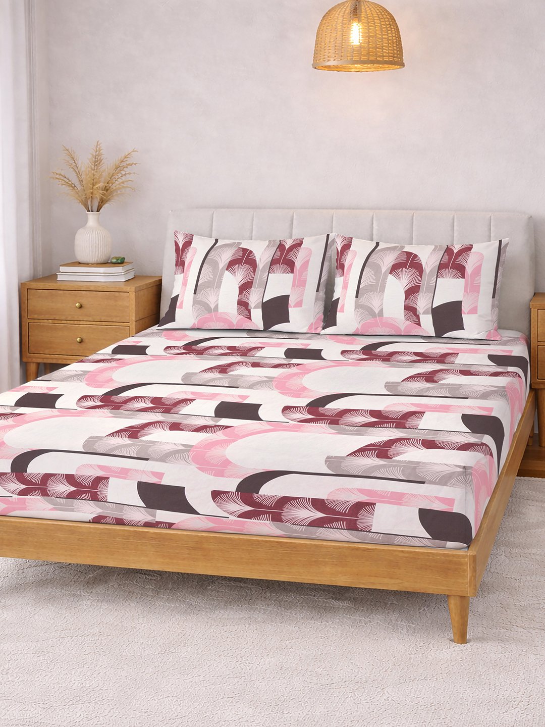 Multi Geometric Cotton Blend Double Bedsheet with 2 Pillow Covers