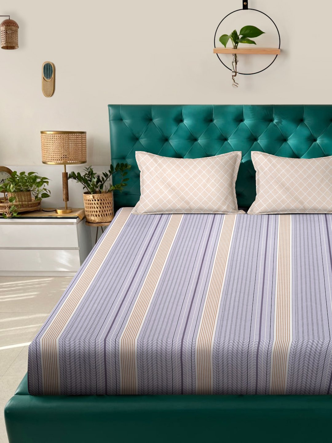 Purple Striped 300 TC Cotton Blend Fitted Double Bedsheet in Book Fold Packing