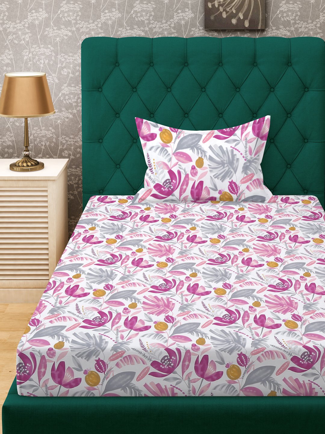 Multi Floral 300 TC Cotton Blend Fitted Single Bedsheet Set in Book Fold Packing