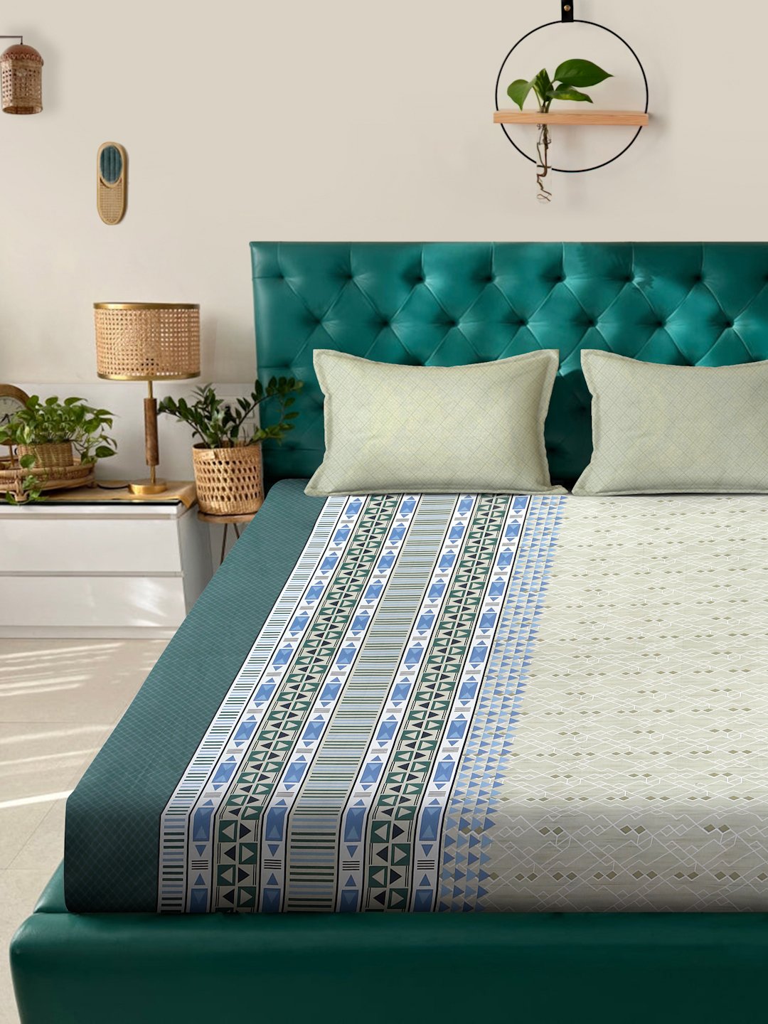 Olive Geometric 400 TC Pure Cotton Super King Fitted Double Bedsheet with 2 Pillow Covers