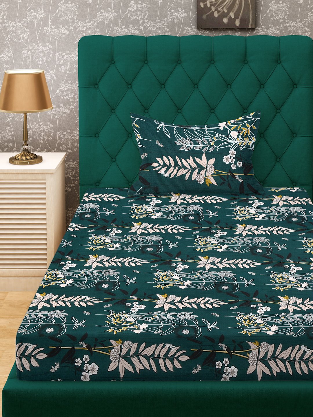 Green Floral 300 TC Cotton Blend Fitted Single Bedsheet Set in Book Fold Packing