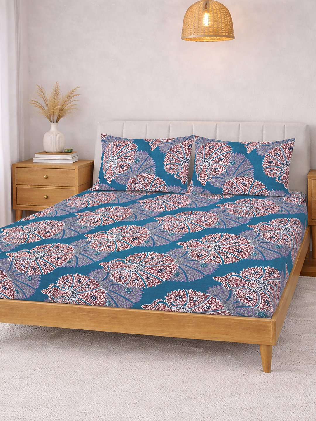 Blue Ethnic Motifs Cotton Blend Double Bedsheet with 2 Pillow Covers