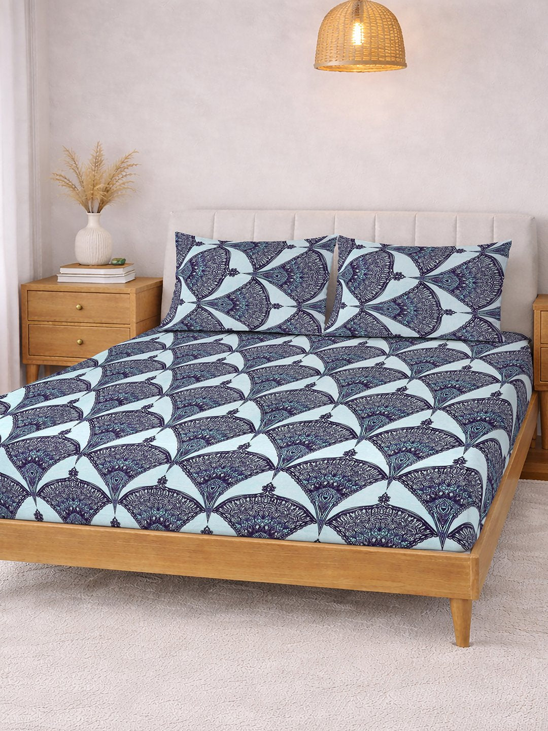 Blue Geometric Fitted Fitted Cotton Blend Double Bedsheet with 2 Pillow Covers