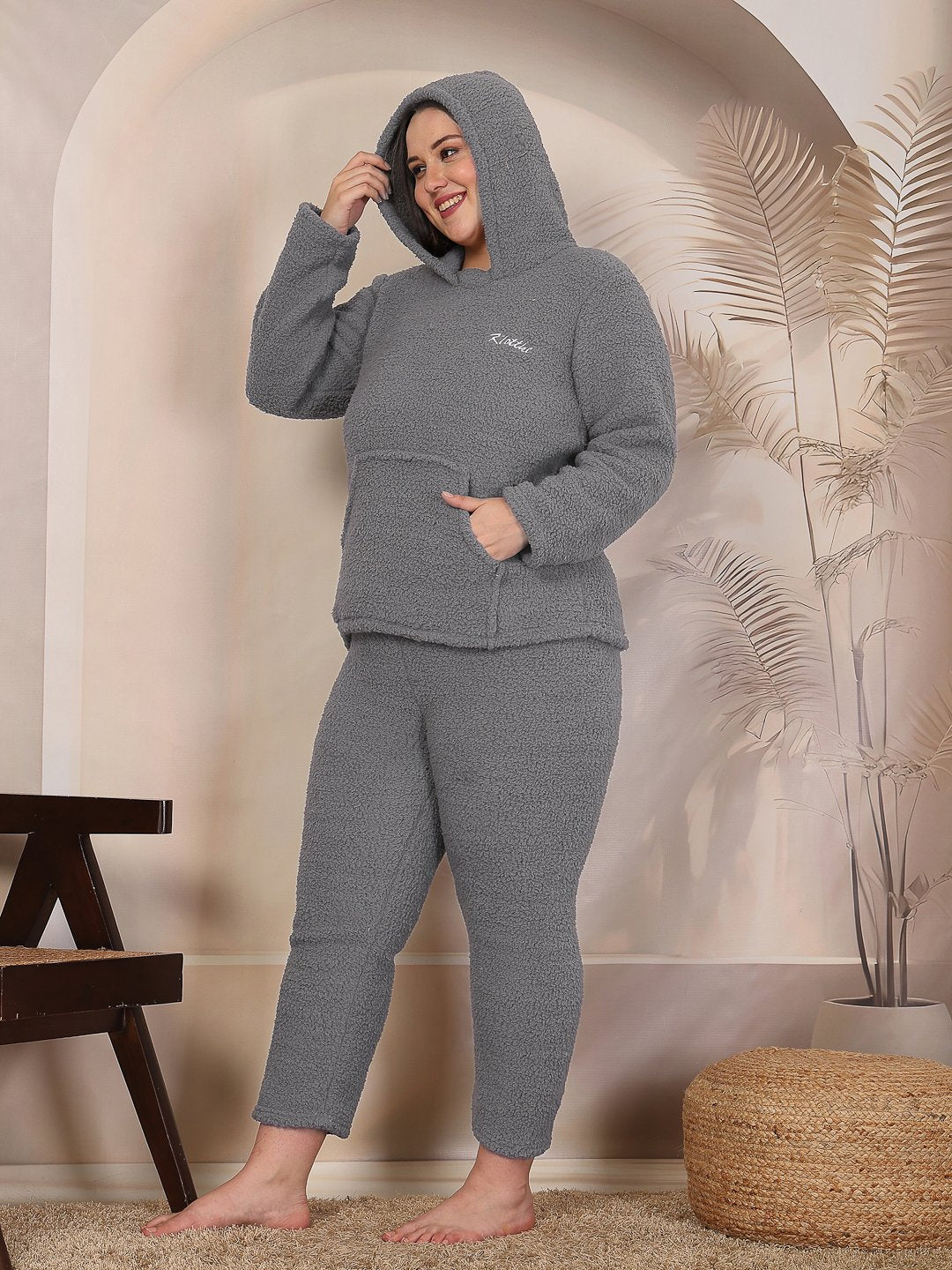 Women Grey Solid Sherpa Heavy Winter Hooded Pluz Size Woolen Night Suit