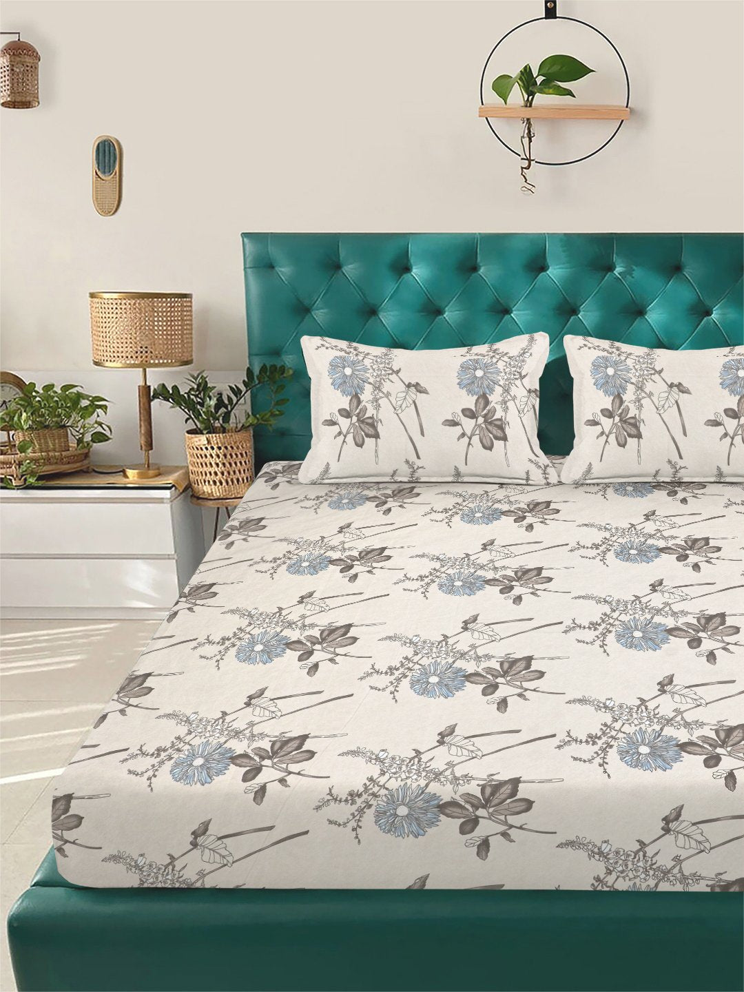 Cream Floral 300 TC Cotton Blend Double Bedsheet with 2 Pillow Covers