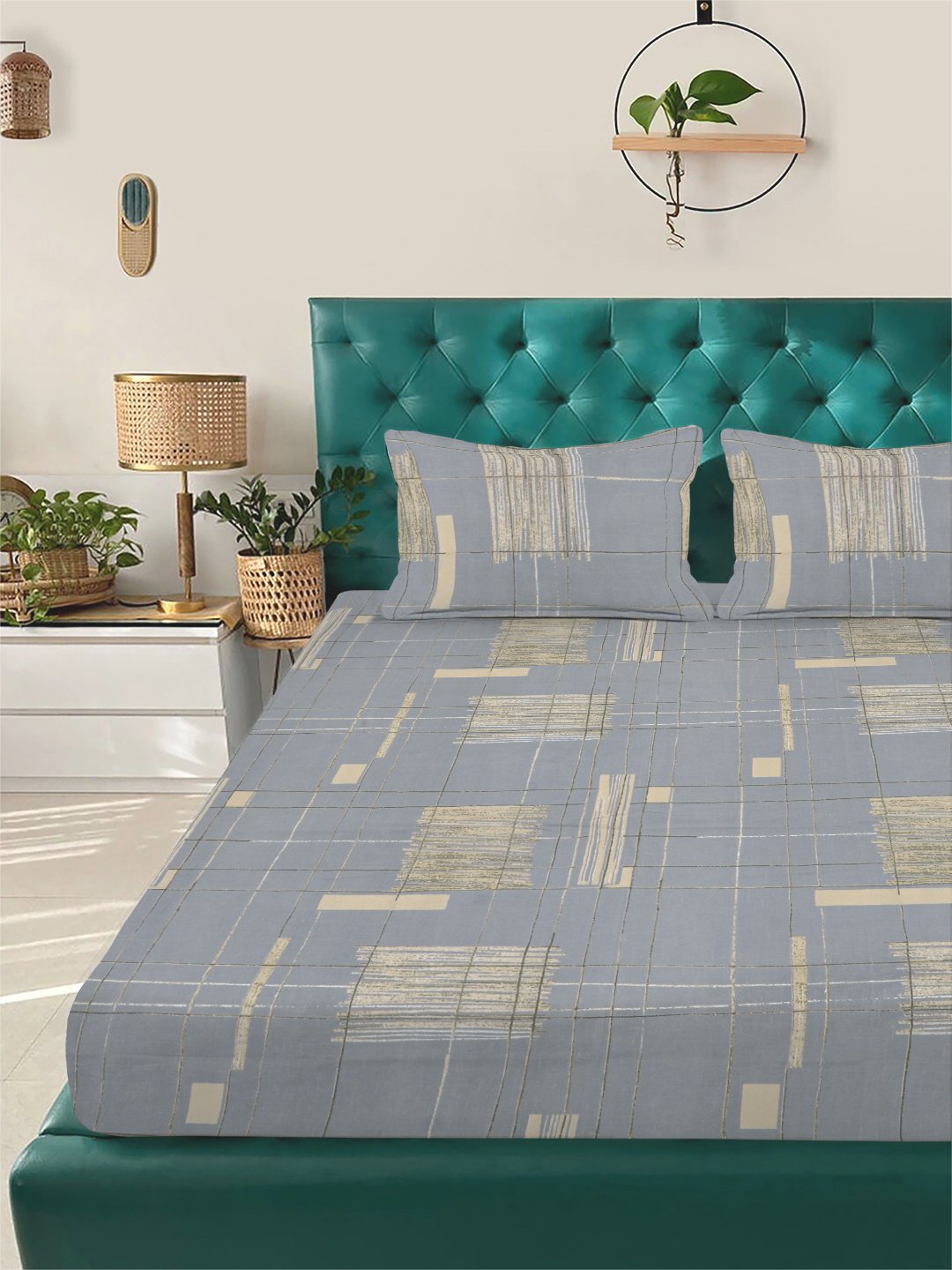 Grey Geometric 300 TC Cotton Blend Double Bedsheet with 2 Pillow Covers