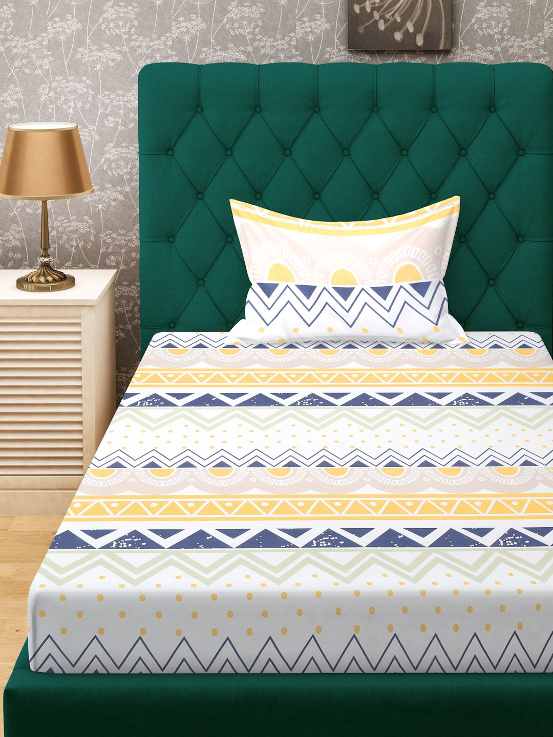 Multi Geometric 300 TC Cotton Blend Single Bedsheet with Pillow Cover