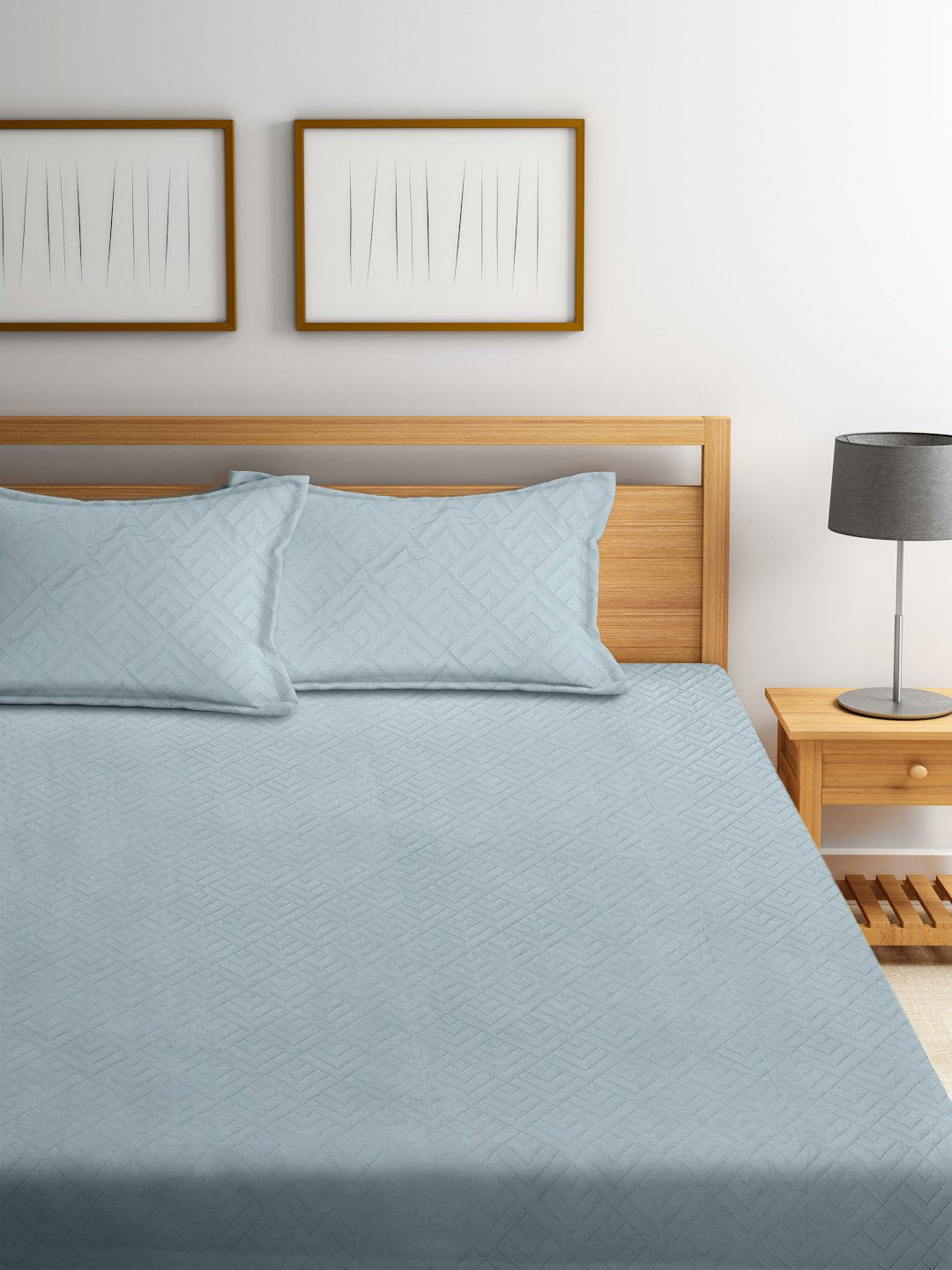 SkyBlue Geometric King Size Micro Fiber Filling Double Bedcover with 2 Pillow covers
