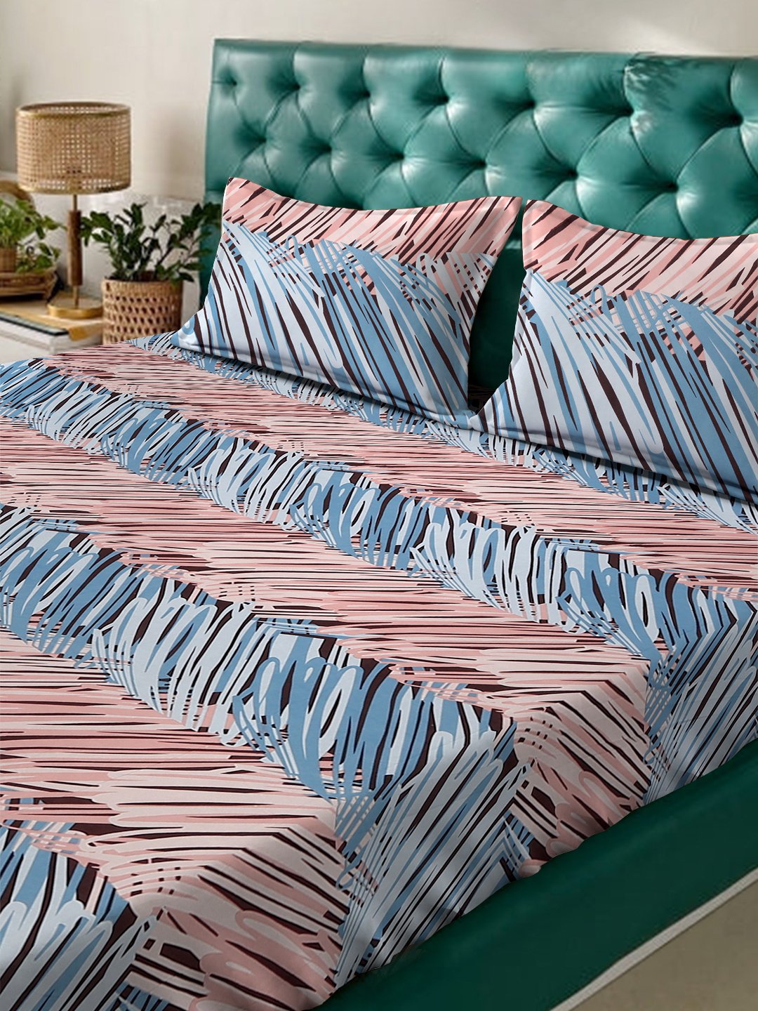 Multi Abstract 300 TC Cotton Blend Super King Double Bedsheet with 2 Pillow Covers