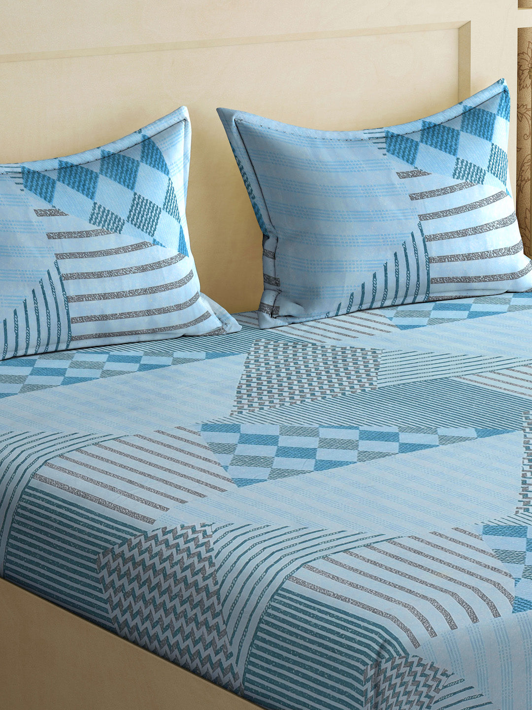 Klotthe SkyBlue Geometric 300 TC Cotton Blend Fitted Super King Double Bedsheet with 2 Pillow covers