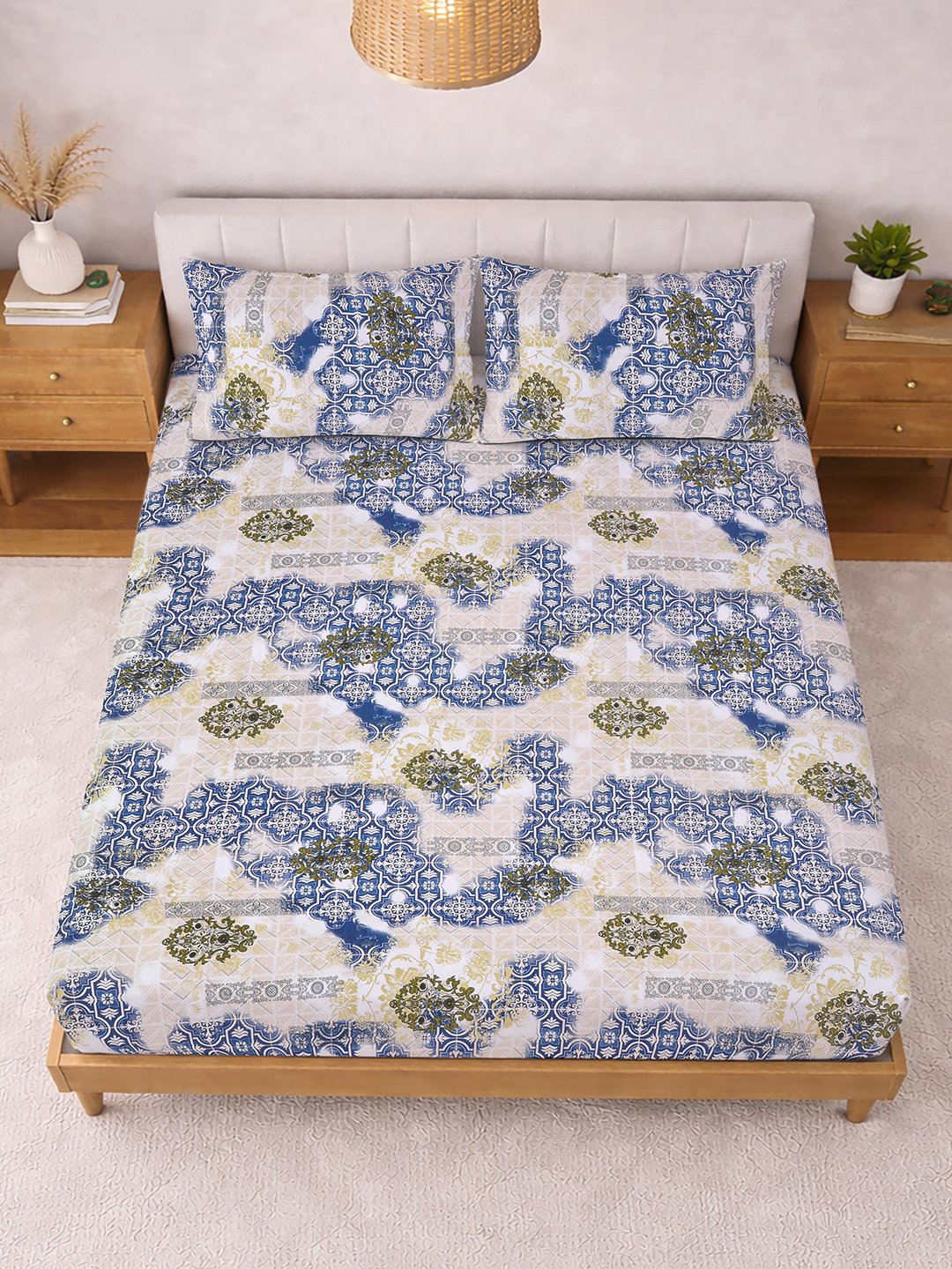 Blue Ethnic Motifs Cotton Blend Double Bedsheet with 2 Pillow Covers