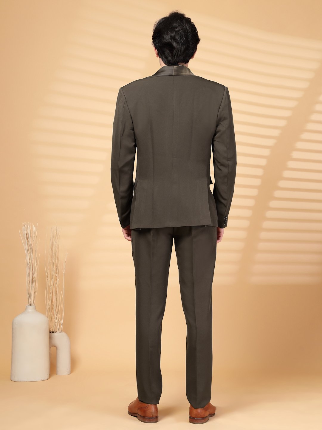 Brown Solid Embroidery Single-Breasted Two-Piece Party Suit