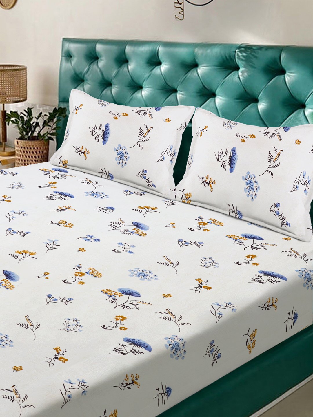 White Floral 300 TC Cotton Blend Double Bedsheet in Book Fold Packing