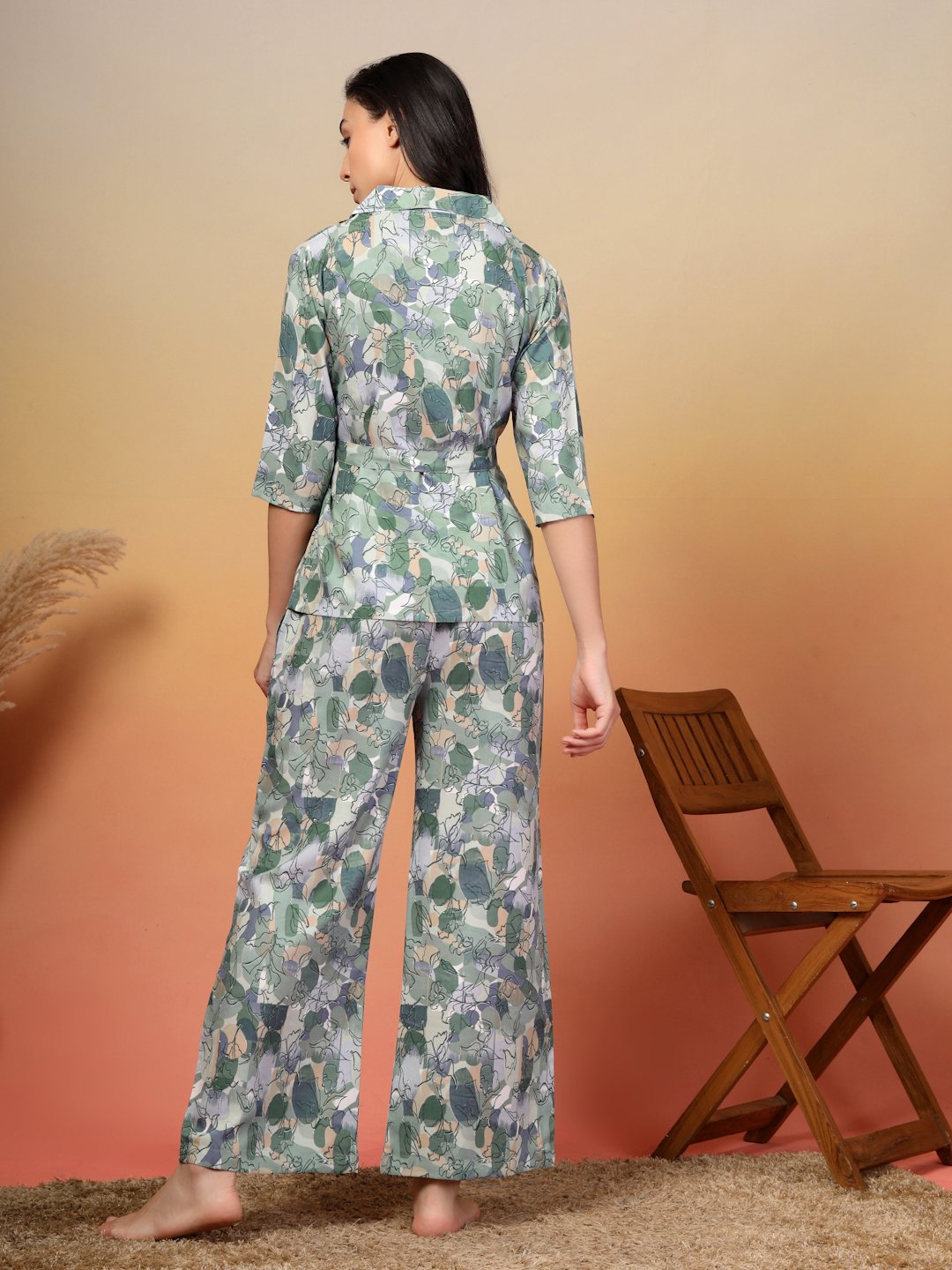 Women Green Floral Cotton Blend Night Suit with Robe