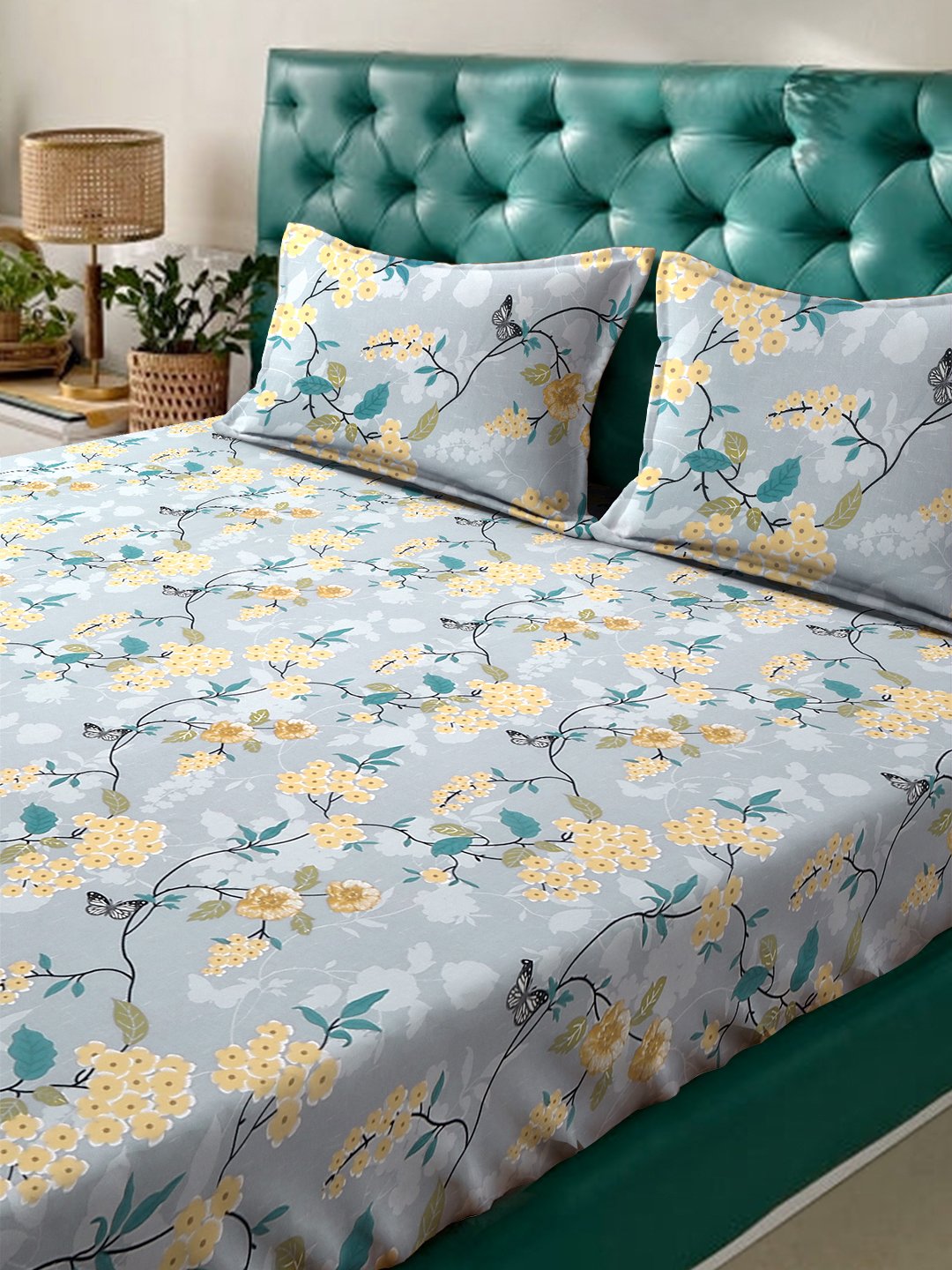 Multi Floral 300 TC Cotton Blend Double Bedsheet with 2 Pillow Covers