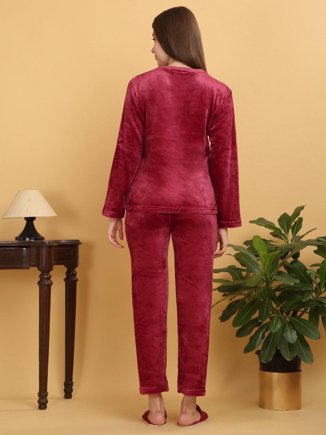 Klotthe Women Red Solid Woolen Night Suit