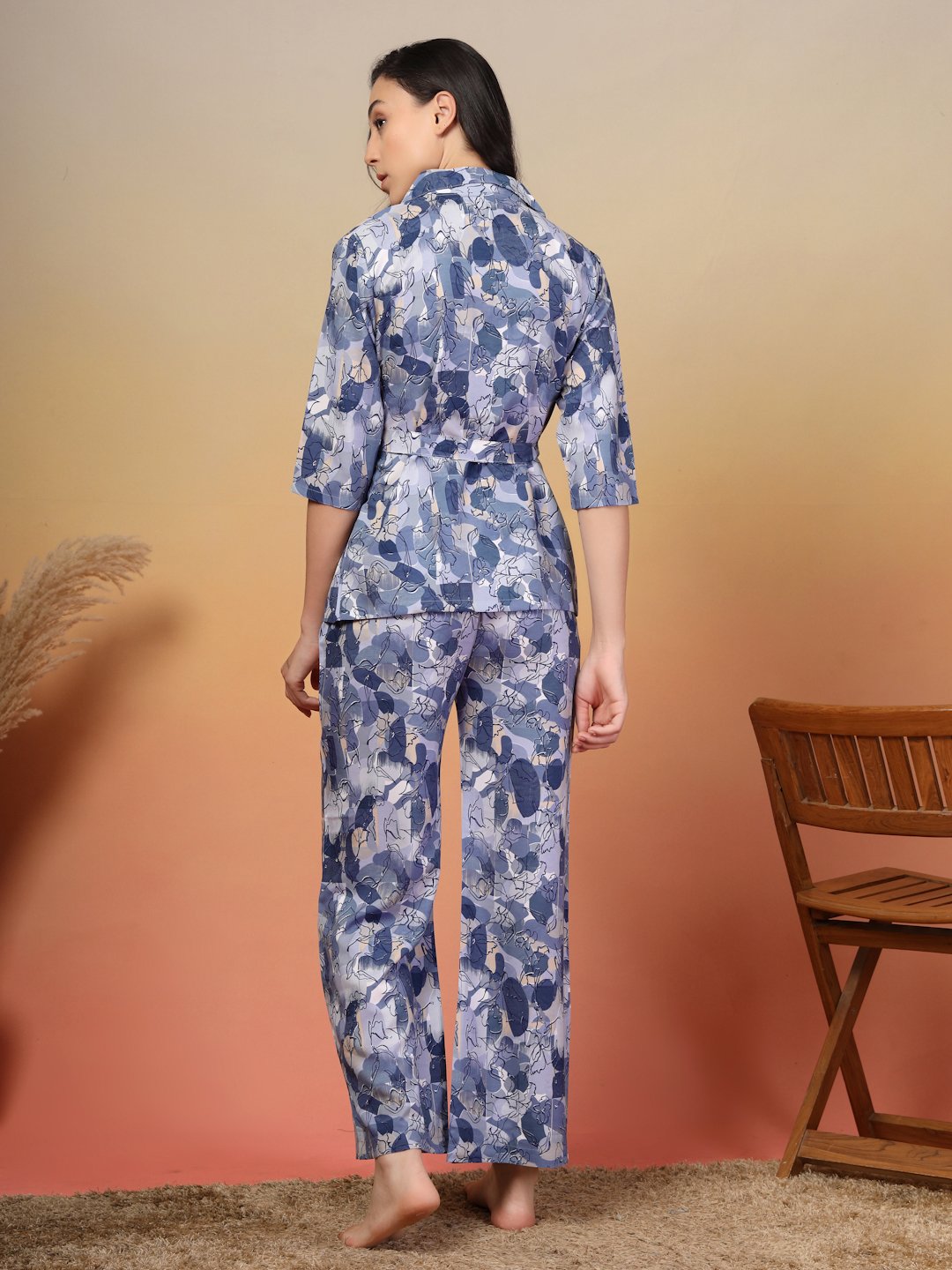 Women Blue Floral Cotton Blend Night Suit with Robe