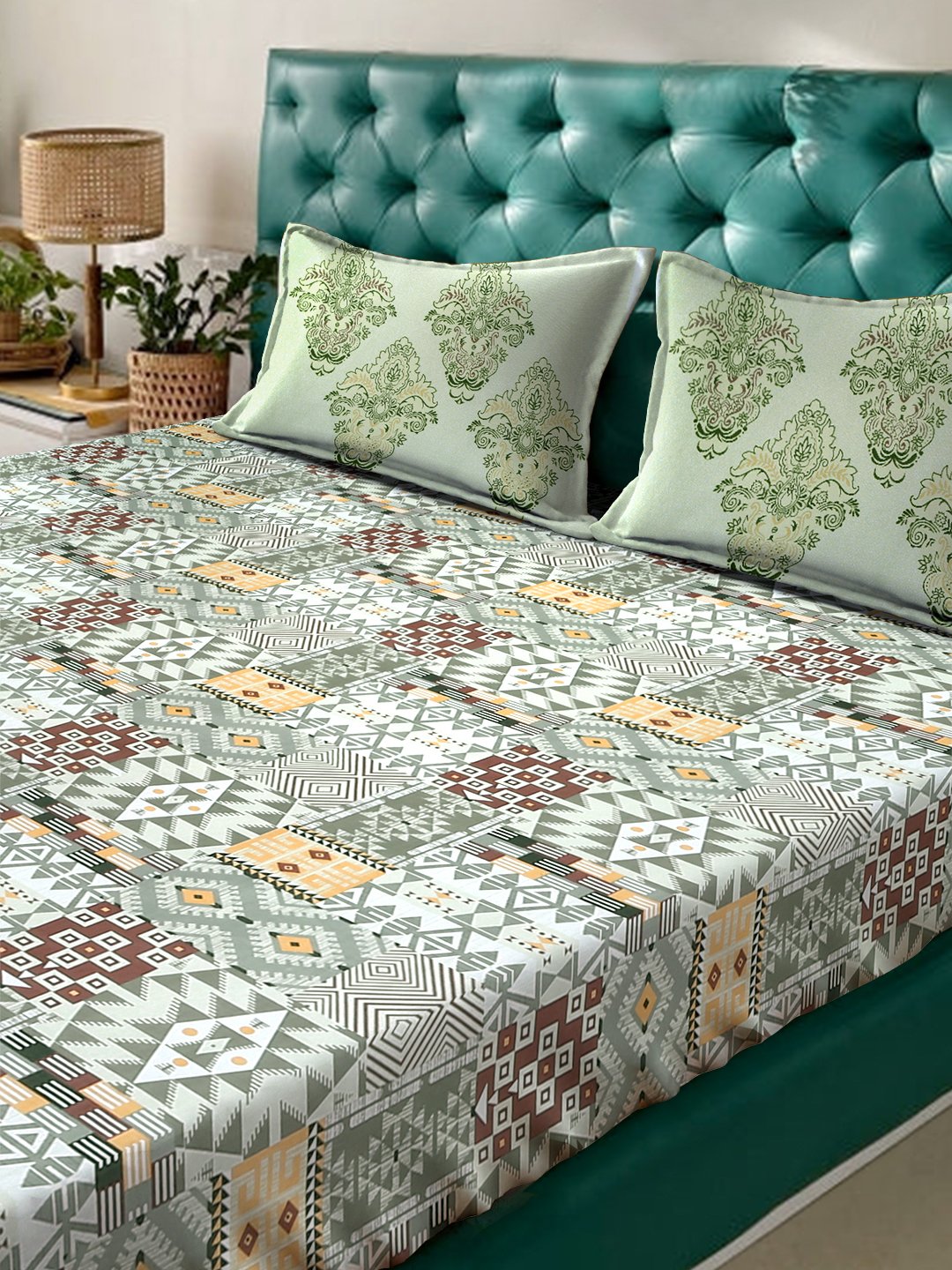Multi Geometric 400 TC Pure Cotton Super King Double Bedsheet with 2 Pillow Covers
