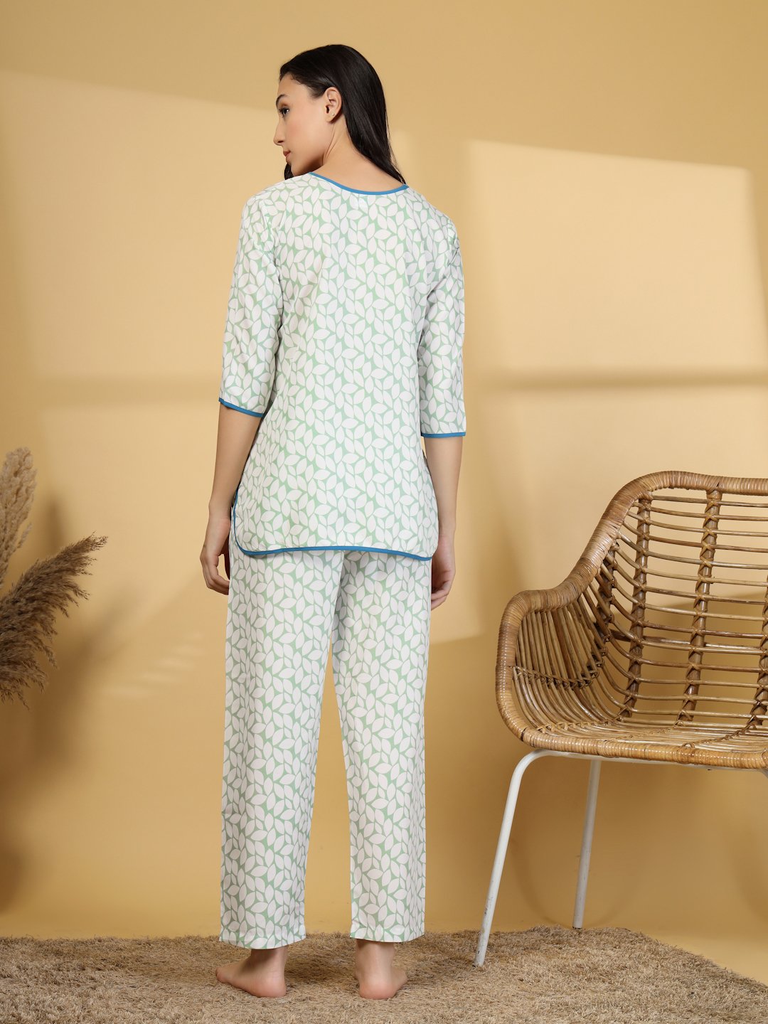 Women Green Floral Cotton Blend Night Suit