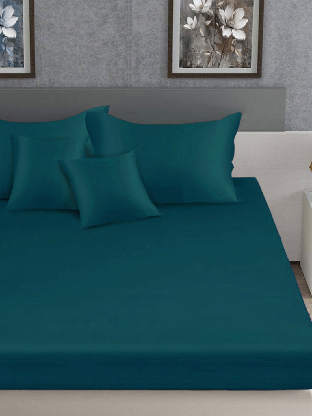 Turquoise Solid 400 TC Satin Fitted Super King Double Bedsheet with 2 Pillow Covers & 2 Cushion Covers
