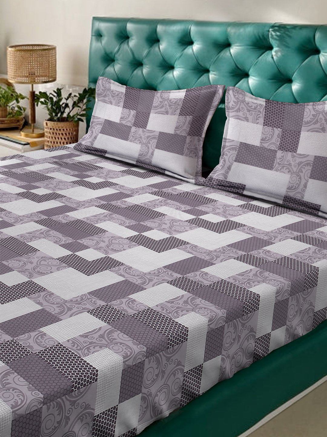 Purple Geometric 400 TC Pure Cotton Double Bedsheet in Book Fold Packing