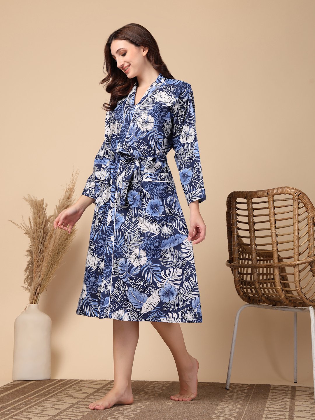 Women Printed Blue Floral Pure Cotton Bath Robe With Belt