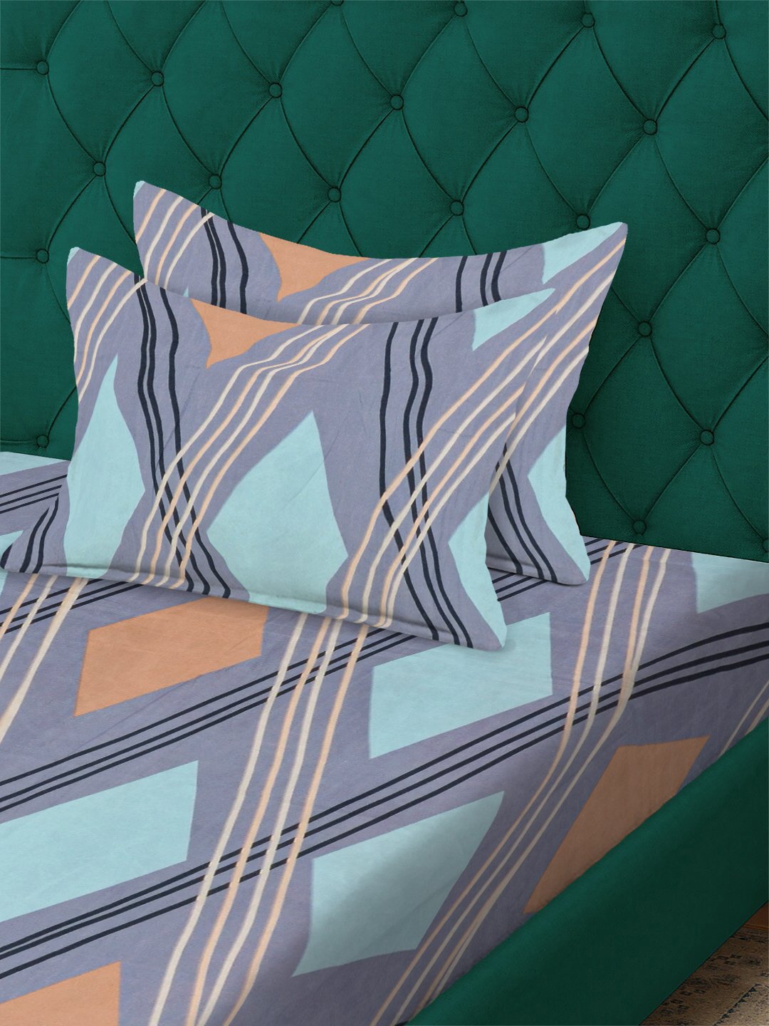 Multi Geometric 300 TC Cotton Blend Single Bedsheet with 2 Pillow Covers