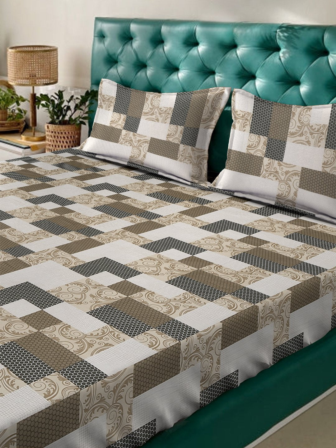 Multi Geometric 400 TC Pure Cotton Double Bedsheet in Book Fold Packing