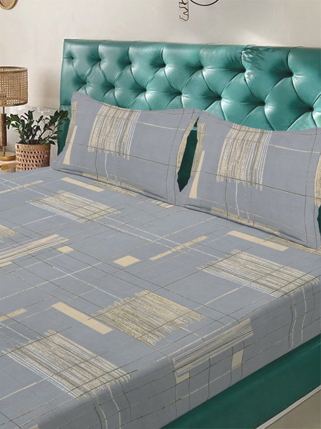 Grey Geometric 300 TC Cotton Blend Fitted Double Bedsheet with 2 Pillow Covers