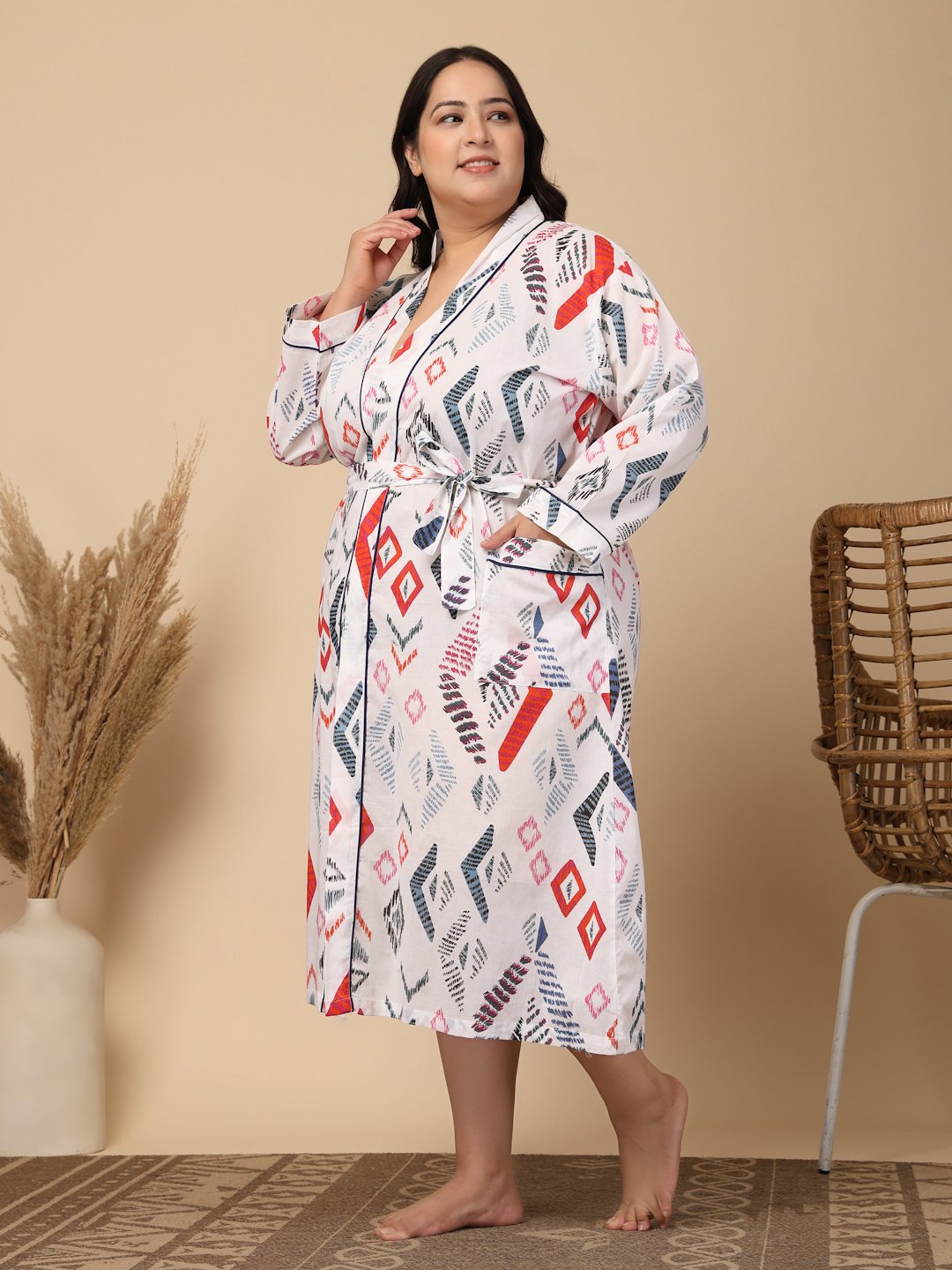 Women Printed White Abstract Plus Size Pure Cotton Bath Robe With Belt