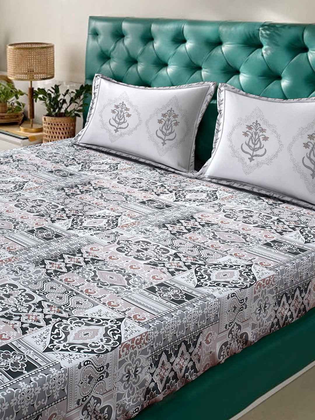 Multi Ethnic Motifs 400 TC Pure Cotton Super King Fitted Double Bedsheet with 2 Pillow Covers