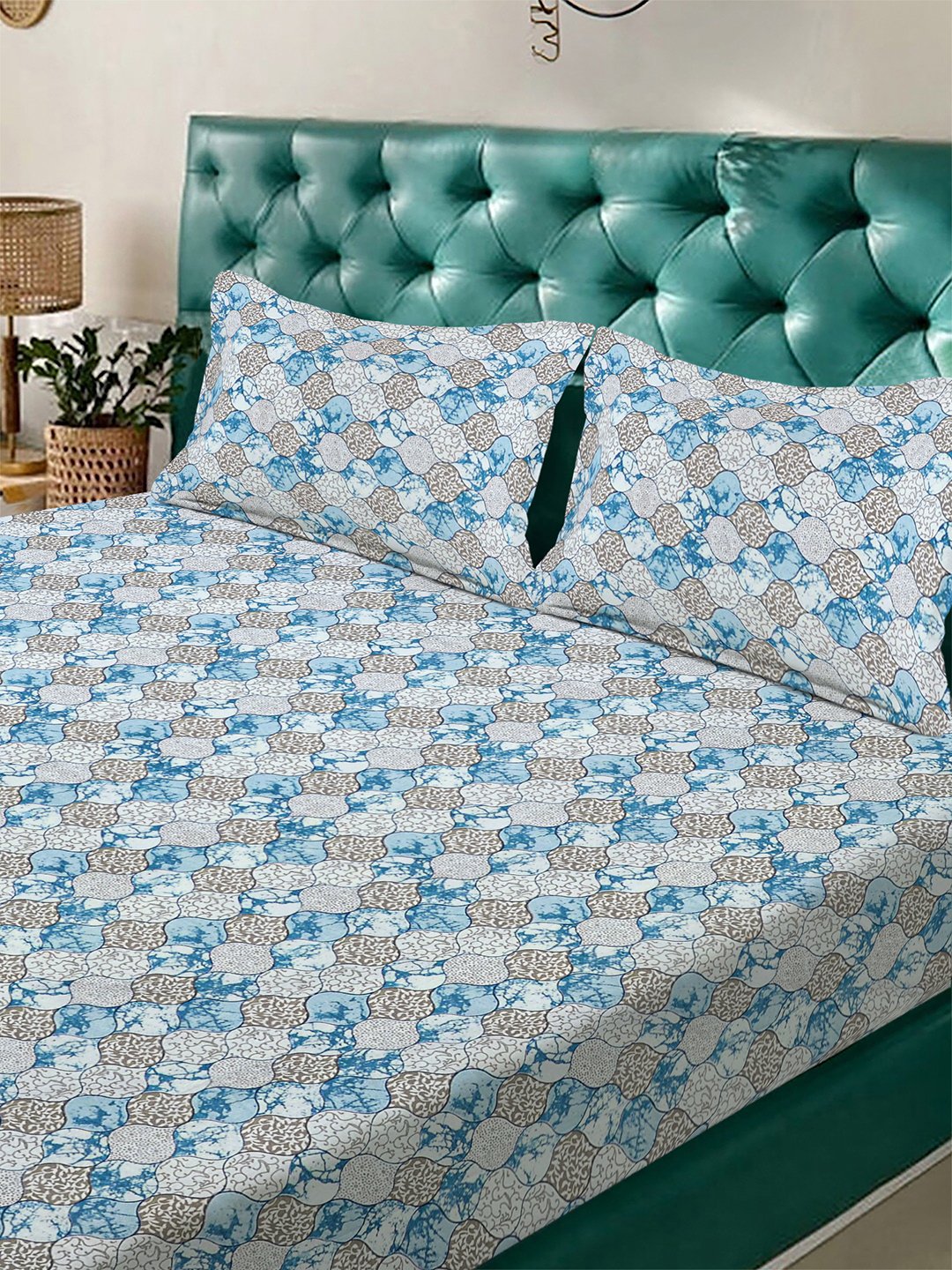 Blue Floral 300 TC Cotton Blend Double Bedsheet in Book Fold Packing