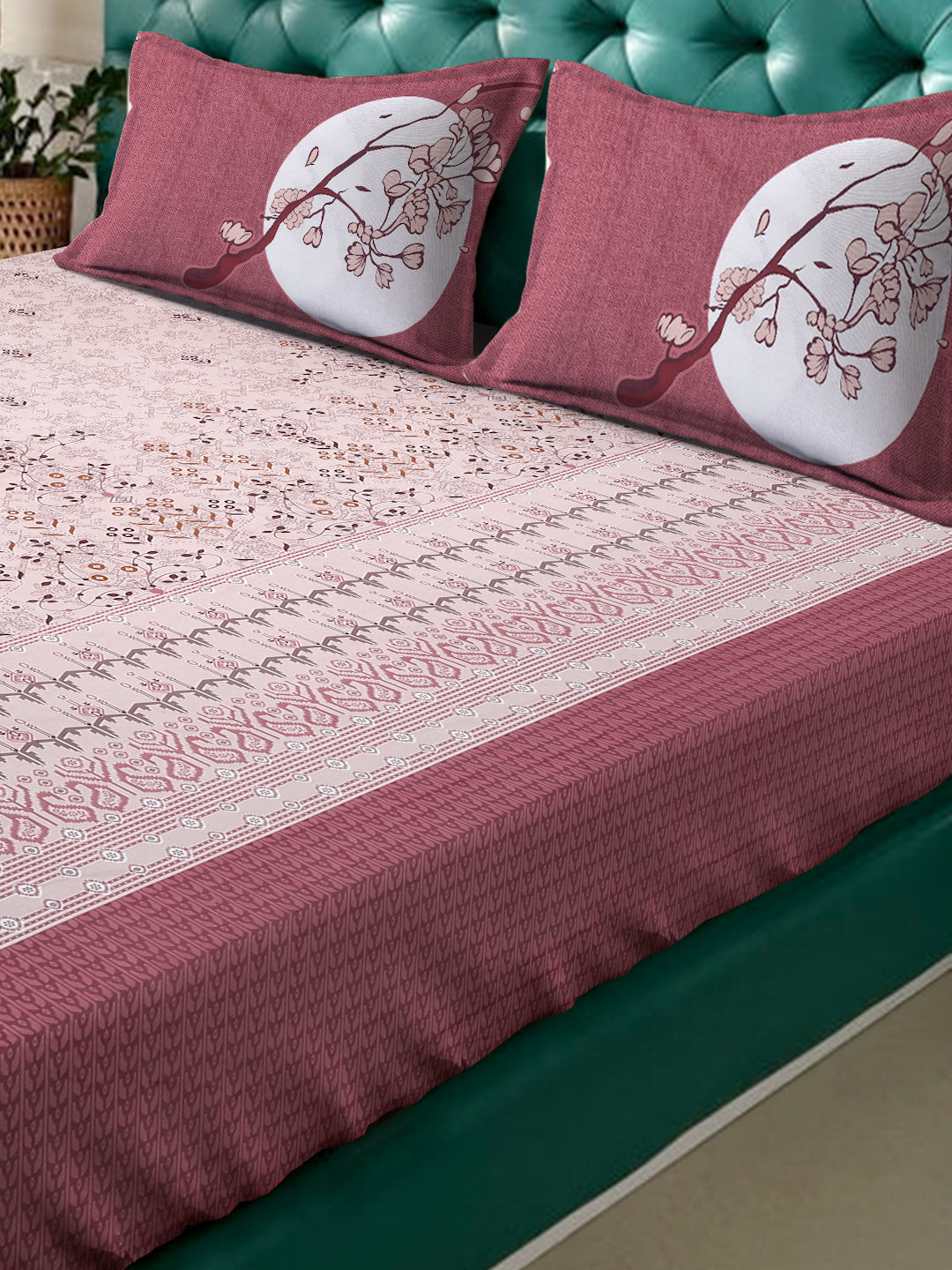Klotthe Magenta Floral 400 TC Pure Cotton Super King Double Bedsheet with 2 Pillow covers