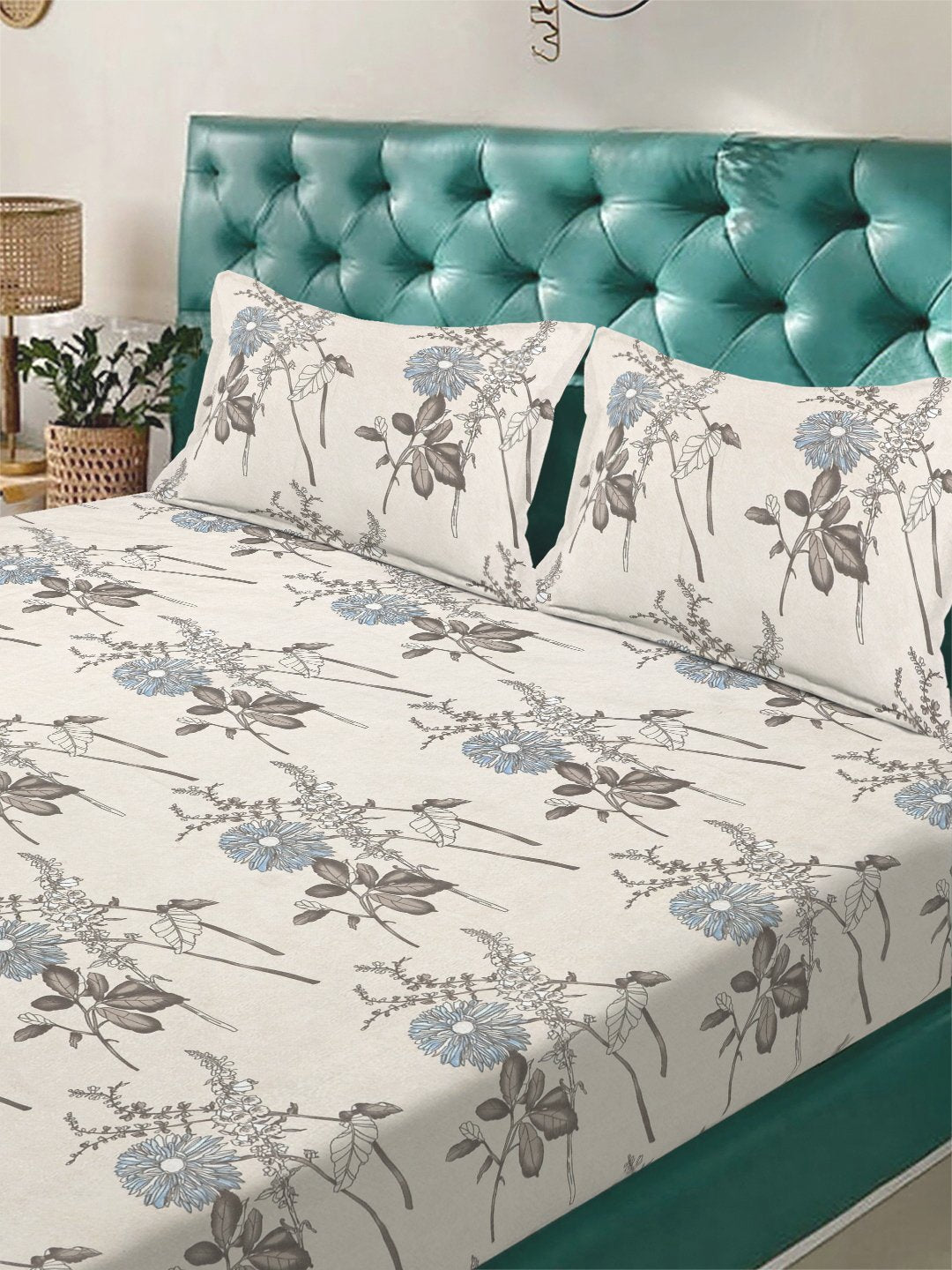 Cream Floral 300 TC Cotton Blend Double Bedsheet with 2 Pillow Covers