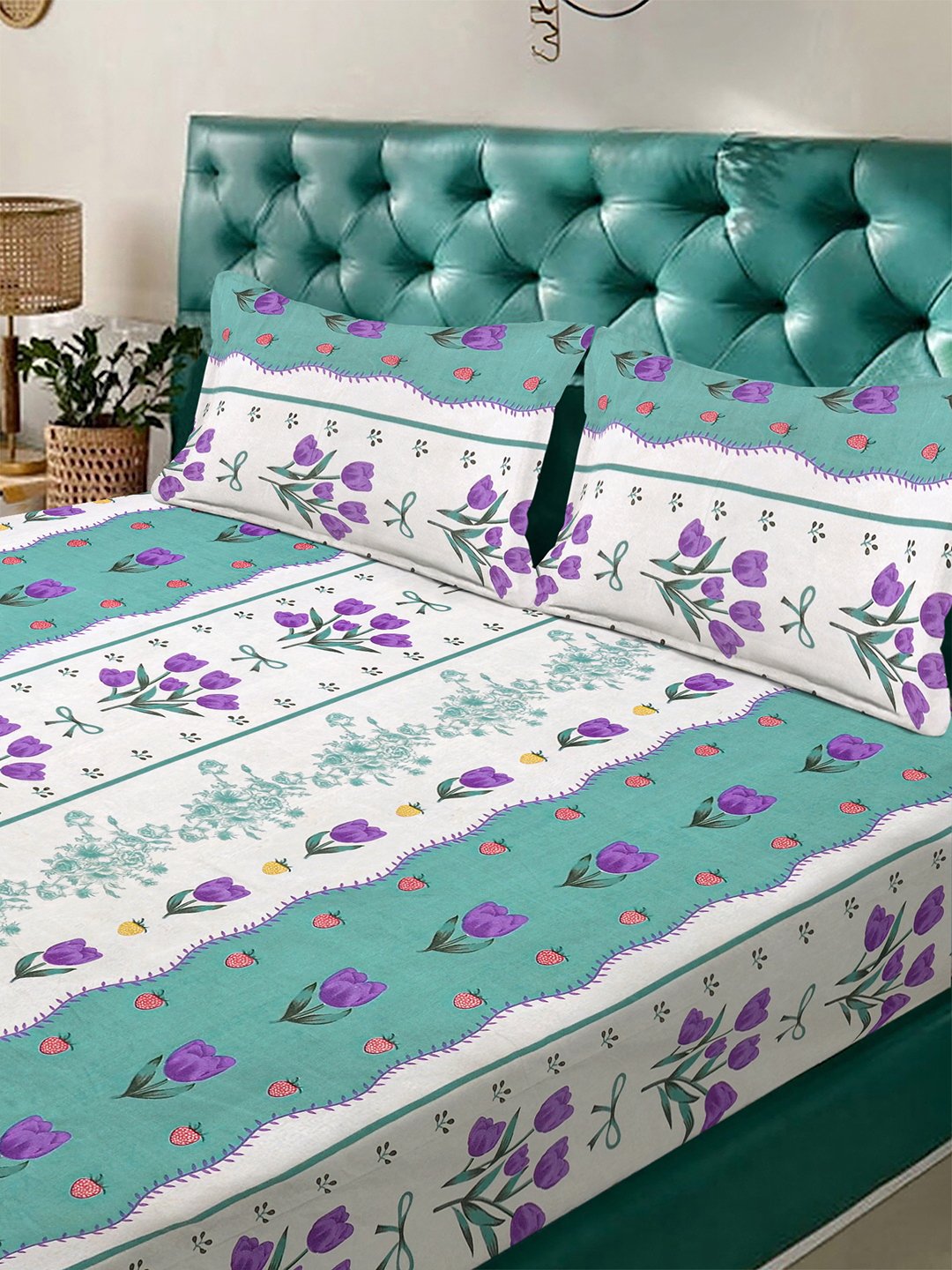 Green Floral 300 TC Cotton Blend Double Bedsheet with 2 Pillow Covers